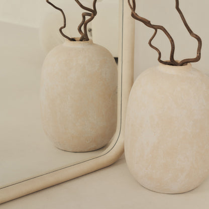 Espejo Curvado de Gran Tamaño Elis – 190 cm x 100 cm en Concreto